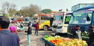 अतिक्रमण और कई समस्याओं ने घेरा बस स्टैंड को, एक्शन नहीं