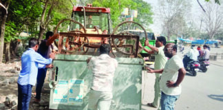 लगातार शिकायतों के बाद गल्र्स कॉलेज के पास से हटाया अतिक्रमण