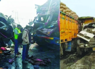 एनएच-49 पर ट्रेलर और ट्रक की टक्कर में एक की मौत