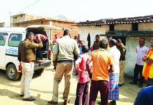 चरित्र पर उठाए सवाल तो हंसिया से हमला कर बेटी ने कर दी पिता की हत्या