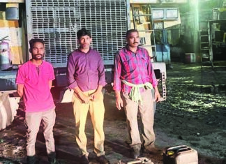 डीजल चोरी में लिप्त तीन कर्मी पकड़ाए