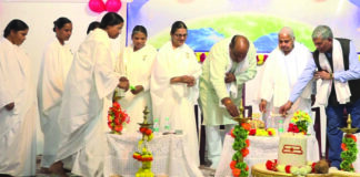 नैतिक मूल्यों से सशक्त होगा समाज : जयसिंह