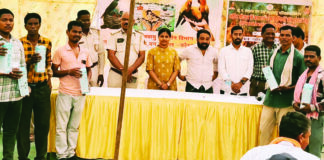 नोनबिर्रा में कार्यशाला आयोजित कर पक्षी संवर्धन हेतु दी गई जानकारी