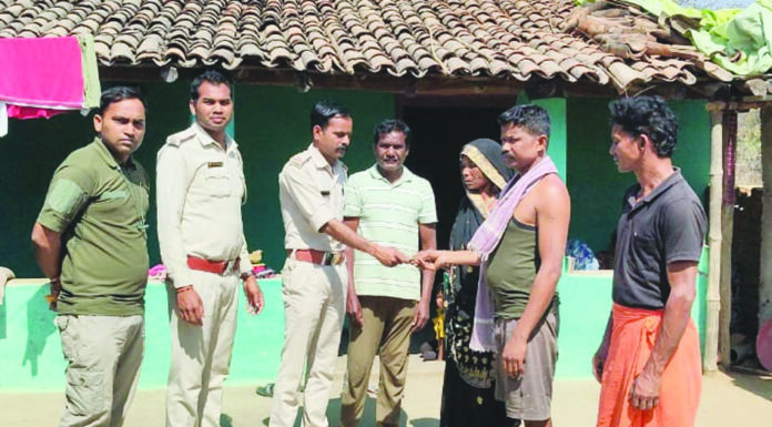 बकरी चराने जंगल गए चरवाहे पर भालू ने किया हमला, हुई मौत