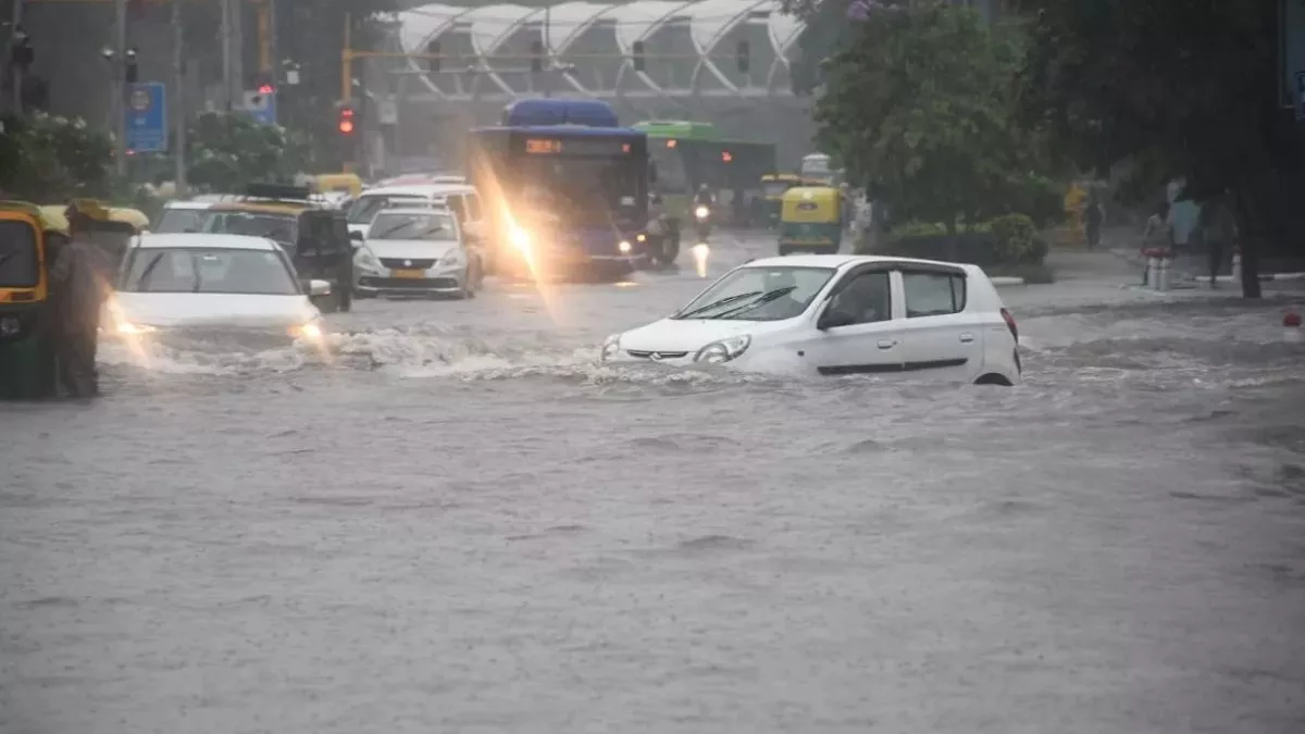 25_08_2025-waterlogging_delhi_24023911