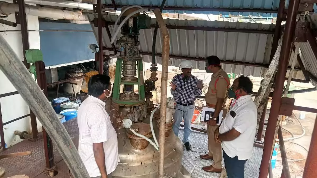 27_11_2024-andhra_pradesh_gas_leak_23838292
