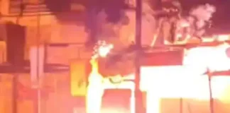 धमतरी में ट्रांसफार्मर में लगी भीषण आग, पटाखों जैसी आवाज से इलाके में हड़कंप