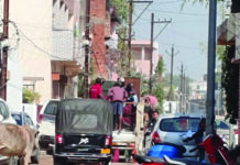 भरोसे और भय के बीच अब इंदिरा नगर से शिफ्ट हो रहा सामान