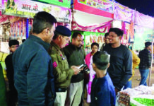 किसान मेले में पुलिस का सख्त पहरा, कटघोरा में 500 युवकों से उतरवाए गए कड़े