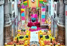 हर-हर महादेव के जयघोषों से गूंजा दूधेश्वरनाथ मंदिर परिसर, रातभर चलता रहा जलाभिषेक