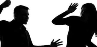 दूसरी महिला के चक्कर में बेरहम हुआ पति,पत्नी व पुत्री घायल