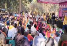 पुटी पखना में गोंगपा की हुंकार: विधायक तुलेश्वर मरकाम बोले— ‘हमारी जमीन, हमारा कोयला, ग्रामीणों का होगा फैसला’