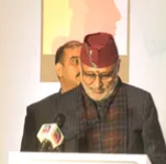 उपराष्ट्रपति ने पत्रकारों से किया फर्जी खबरों से संबंधित चुनौतियों का सामना करने का आह्वान, बोले- सत्य निडर होकर लिखें