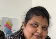 मोबाइल पर की बात फिर नदी में कूदकर महिला ने दी जान