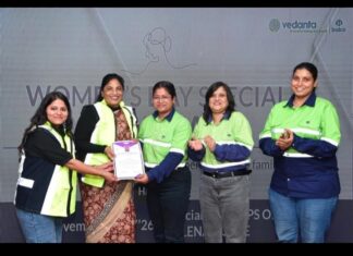 आईजी मिलना कुर्रे ने बालको की 56 महिला शक्ति को किया सम्मानित, ‘अनस्टॉपेबल’ पत्रिका का विमोचन