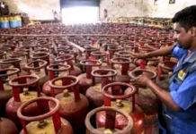 रसोई गैस की कोई कमी नहीं, ढाई दिन में LPG की होगी डिलीवरी; केंद्र ने राज्यों के लिए भी बनाया स्पेशल प्लान