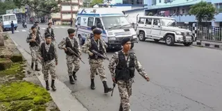 मेघालय में पुलिस की गोलीबारी में दो लोगों की मौत, कर्फ्यू लागू