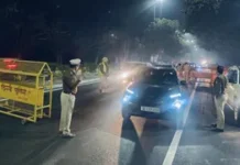 गणतंत्र दिवस पर सुरक्षा के किए गए पुख्ता इंतजाम, दिल्ली की सीमाओं पर रखी जा रही कड़ी निगरानी