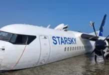 सोमालिया में आपातकालीन लैंडिंग के दौरान हादसा, रनवे से फिसलकर समुद्र तट पर गिरा विमान