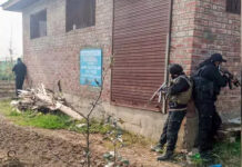 दिल्ली विस्फोट मामले में जम्मू-कश्मीर पुलिस ने की 13 ठिकानों पर छापेमारी