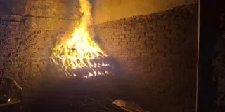 रुड़की के बिनारसी गांव में शोभायात्रा में ताबड़तोड़ फायरिंग से दो की मौत, आगजनी और जमकर बवाल