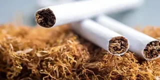 अरब सागर में कोस्ट गार्ड की बड़ी कार्रवाई, 5 करोड़ की विदेशी सिगरेट जब्त, 4 ईरानी गिरफ्तारर