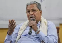 कर्नाटक में ‘जुबानी जंग’: स्वास्थ्य विभाग के उर्दू विज्ञापन पर भड़की भाजपा, सिद्धरमैया बोले- ‘क्या यह गलत है?’