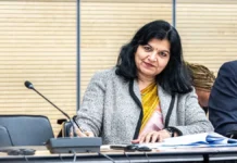 जेल गए तो जाएगी कुर्सी… पीएम, सीएम को हटाने संबंधी समिति की अध्यक्ष बनीं अपराजिता सारंगी