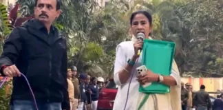 बंगाल में हाई वोल्टेज ड्रामा, कोलकाता में आइ-पैक कार्यालय पर ईडी का छापा, तिलमिलाईं सीएम ममता ले गईं दस्तावेज