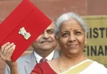 Budget 2026: वित्त मंत्री निर्मला सीतारमण आज पेश करेंगी बजट, मैन्युफैक्चरिंग-घरेलू मांग को मजबूत करने पर होगा जोर