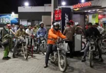 मिडिल ईस्ट संकट की मार: पाकिस्तान में ‘फ्यूल इमरजेंसी’, पेट्रोल-डीजल की कीमतें बढ़ने से मचा हाहाकार