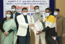 टीबी से घबराने की जरूरत नहीं, इलाज संभव : मंत्री लखनलाल देवांगन