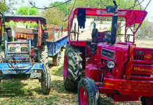 रेत खनन के साथ दौड़ रहे टै्रक्टर कटघोरा में